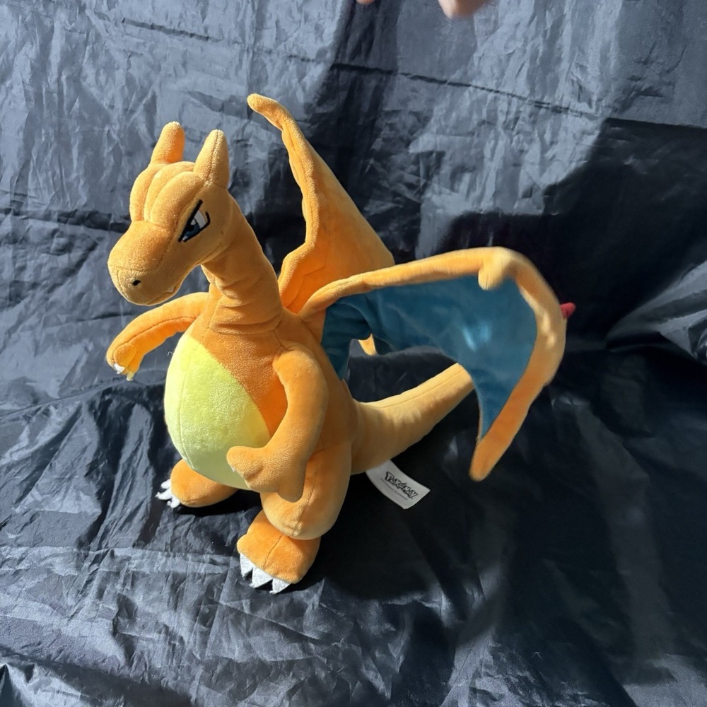 Pokémon Charizard Plush 2021, 12"